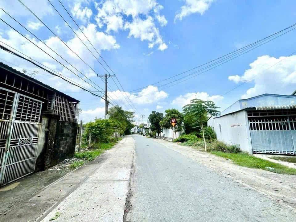 BÁN ĐẤT FULL THỔ CƯ, ĐƯỜNG ĐẶNG THỊ TÔ, XÃ TRUNG LẬP HẠ, CỦ CHI, TP.HCM, SHR, GIÁ NHỈNH 1 TỶ
