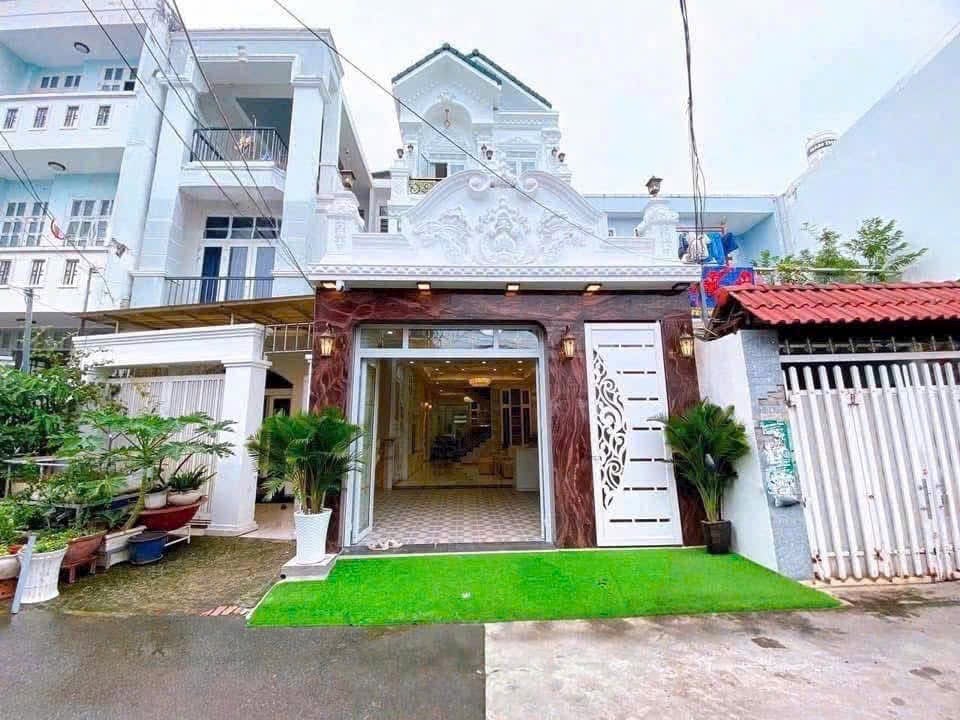 Bán nhà Đào Tông Nguyên, TT Nhà Bè, full nội thất, giá tốt ở hoặc đầu tư