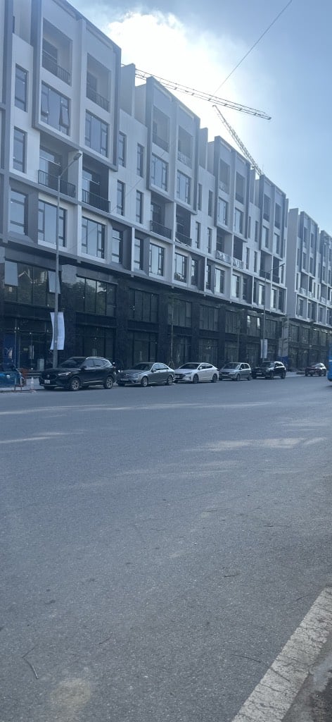 Mua bán shophouse Harbor Residence, Tổng Kho 3 Lạc Viên, Hải Phòng, 6 tầng 1 tum