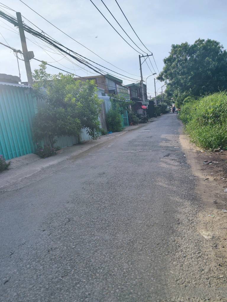 CẦN BÁN 790M2 KHO ĐÃ HOÀN CÔNG MT ĐƯỜNG NGUYỄN ĐÌNH KIÊN - GIÁ: 15TY