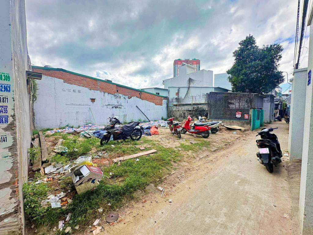 Bán đất Cao Văn Bé, hẻm ba gác, ngang dài 12,5m, đi ra biển Hòn Chồng 300m