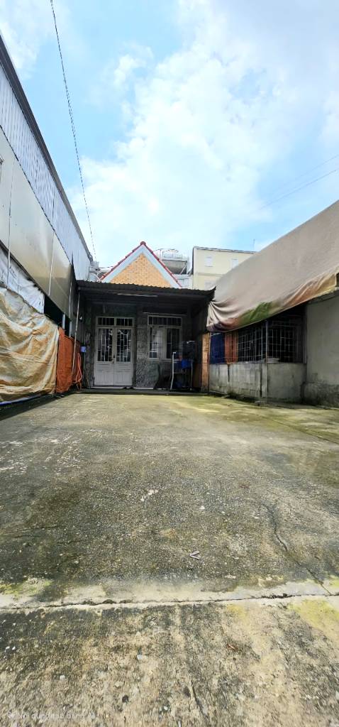 Bán nhà đường Nguyễn Du, Dĩ An 100m²(4*25) nhà c4. Chỉ 3,65 tỷ