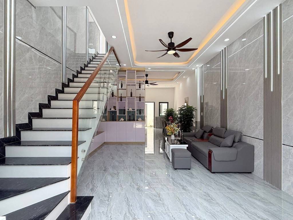BÁN NHÀ TẠI LÁI THIÊU, THUẬN AN, 85M2, 1 TRỆT 1 LẦU, GIÁ SIÊU RẺ, BÁN NGỘP SO VỚI TT