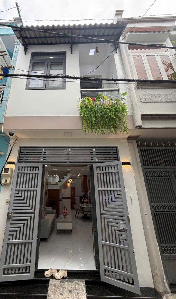 Bán nhà hẻm 80 Huỳnh Văn Nghệ, Phường 15, Tân Bình, 37m2, giá nhỉnh 4 tỷ
