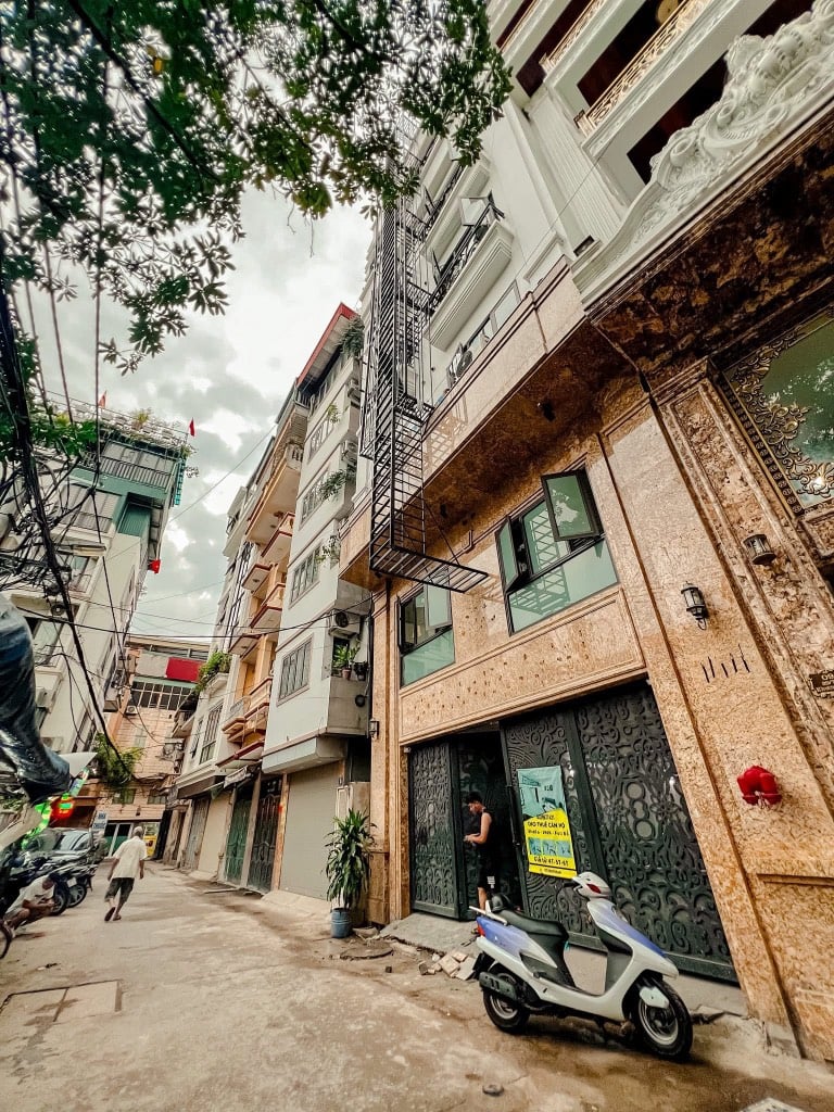 Khương Hạ - Thanh Xuân 170m x 7 tầng, mặt tiền 7.7m, giá 71.3 tỷ thương lượng