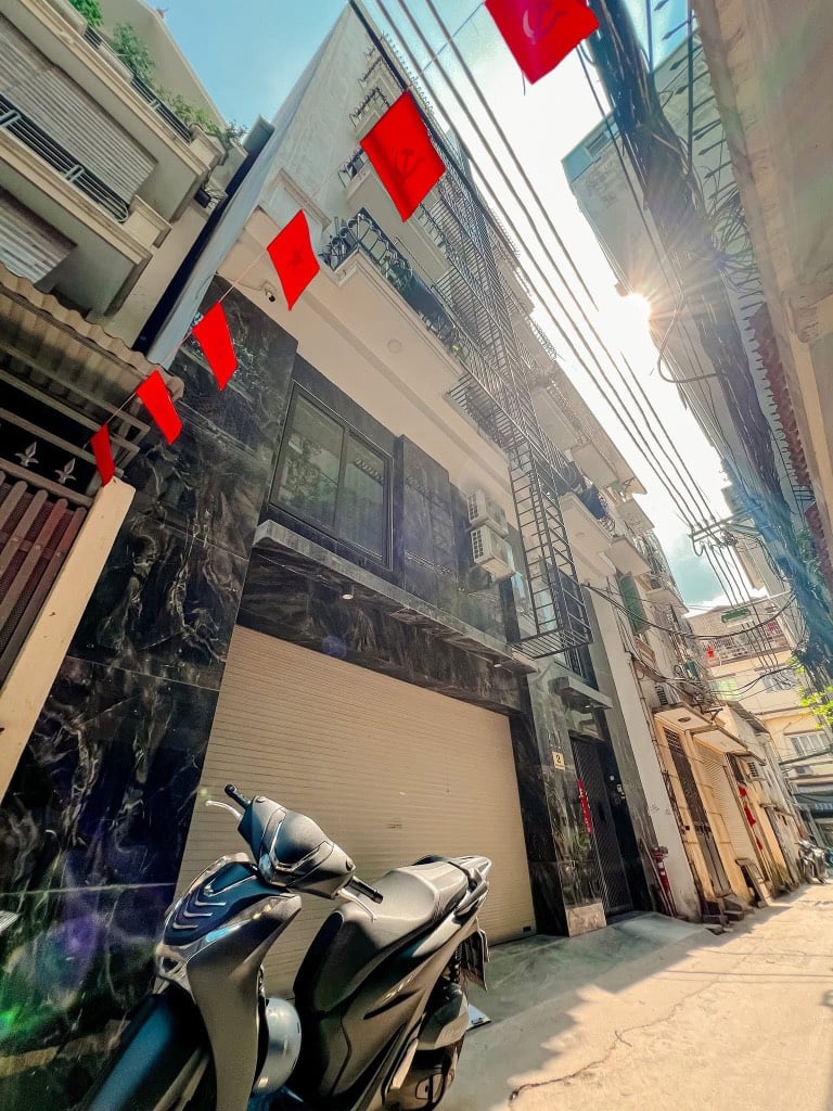 Bán CCMN Nguyễn Khang, Cầu Giấy 152m x 8 tầng, mặt tiền 9.2m, giá 59 tỷ thương lượng