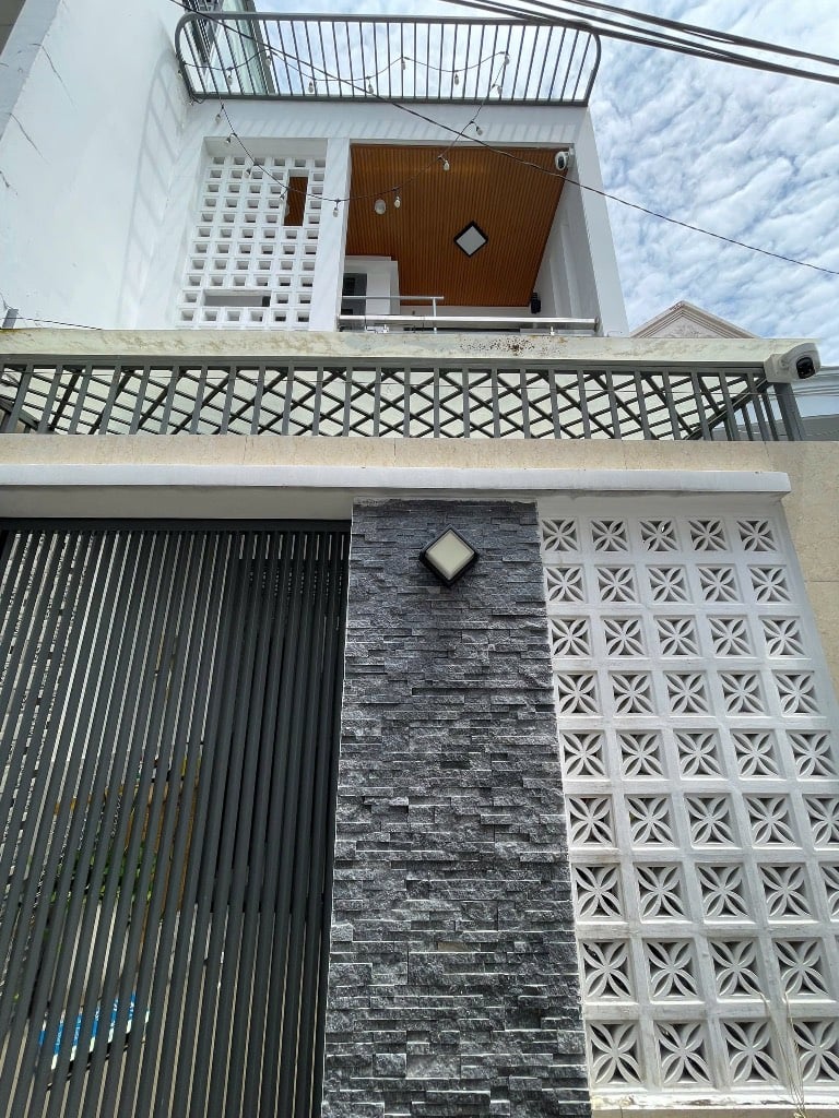 Bán nhà đường số 8, Gò Vấp, 60m2, BTCT 2 Tầng