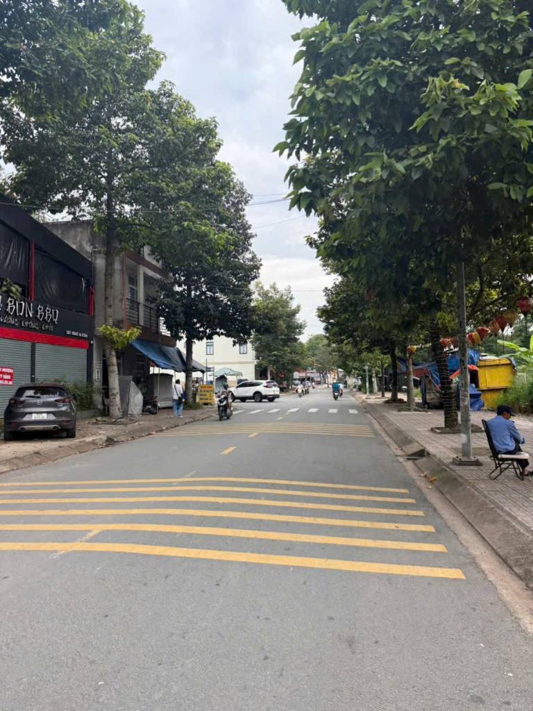 CHỦ GỬI BÁN ĐẤT THỔ CƯ MẶT TIỀN NGUYỄN THÀNH PHƯƠNG, PHƯỜNG THỐNG NHẤT CŨ, KINH DOANH