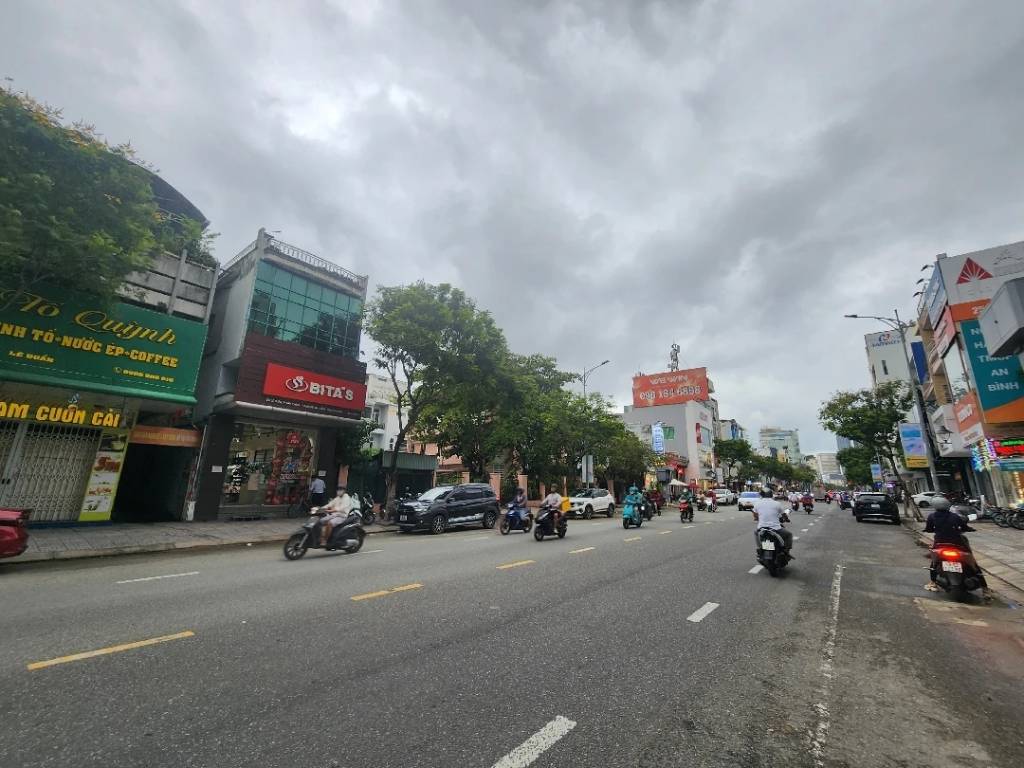 NHÀ MẶT TIỀN LÊ DUẪN, TRUNG TÂM TP ĐÀ NẴNG, SIÊU PHẨM KINH DOANH, VỊ TRÍ VÀNG