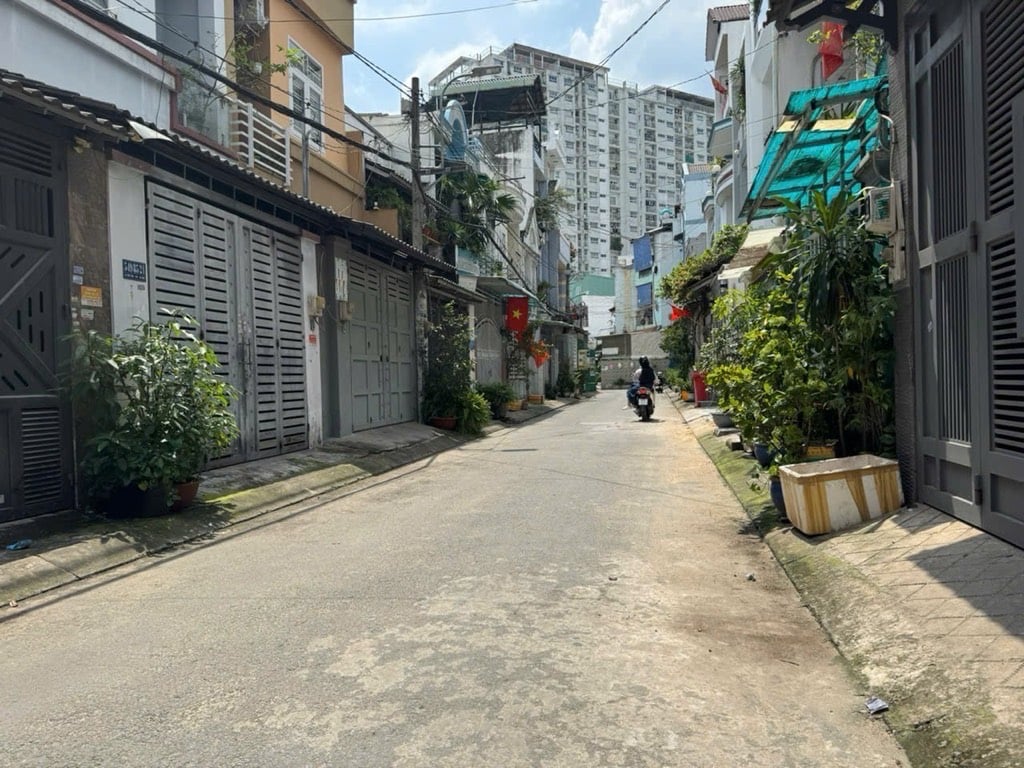 Bán nhà  549 Lê Văn Thọ, Phường 9, Gò Vấp, 64m2, hẻm ô tô kinh doanh, nhỉnh 7 tỷ