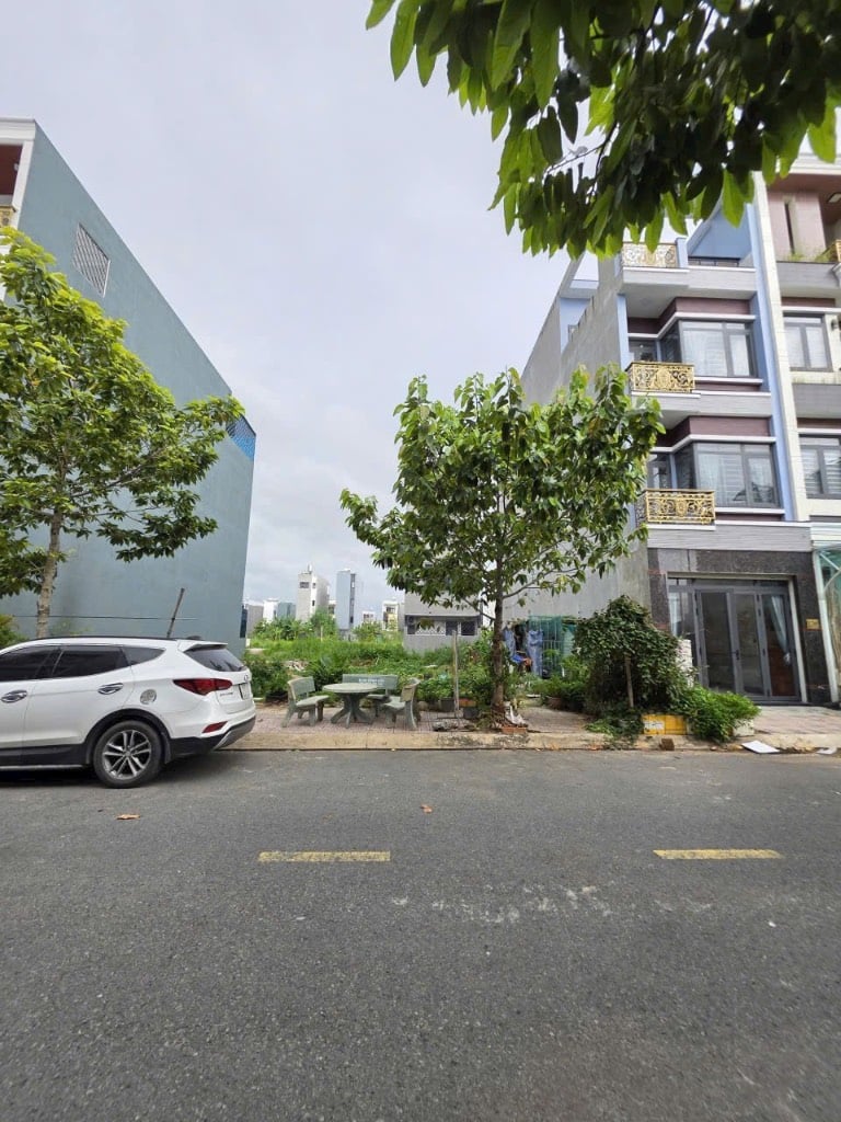 Bán đất gần công viên Dĩ An, khu phố Nhị Đồng 2, 140m2, shr, giá 1.13 tỷ