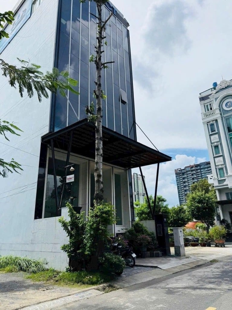Bán toà nhà khu Huy Hoàng, Thạnh Mỹ Lợi, TP Thủ Đức, diện tích 144m2, giá tốt