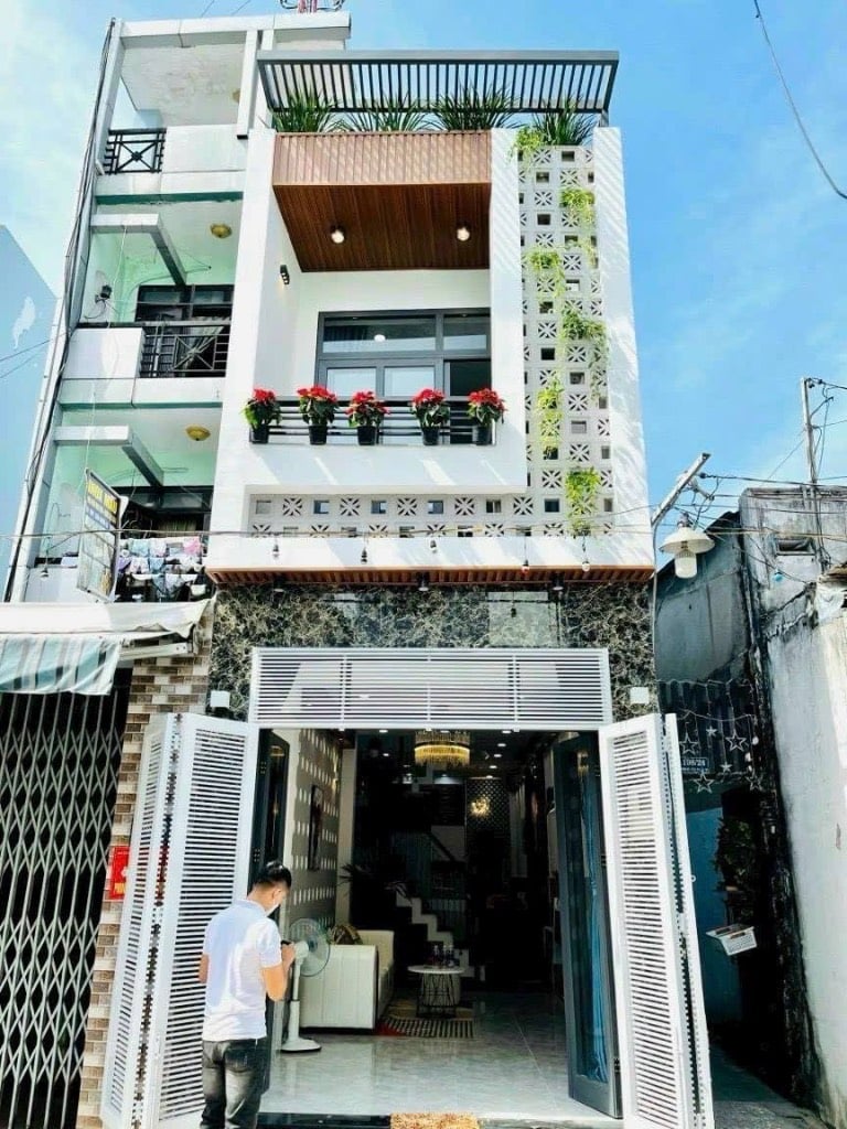 Bán nhà ngay ngã tư Đông Chiêu, Tân Đông Hiệp, Dĩ An, 77m2, giá 1.35 tỷ