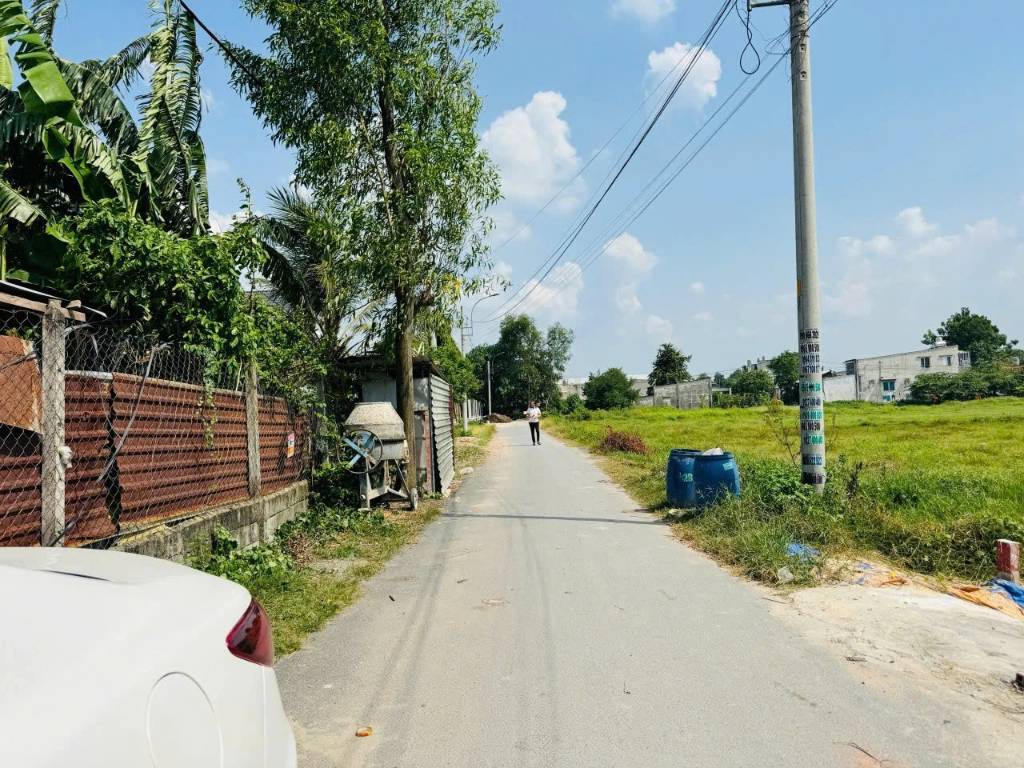 Nhà 1 trệt - 1 lầu : 115m2 (5x23) - 3PN - Tân Thông Hội - Củ Chi . Giá 2 tỷ 550