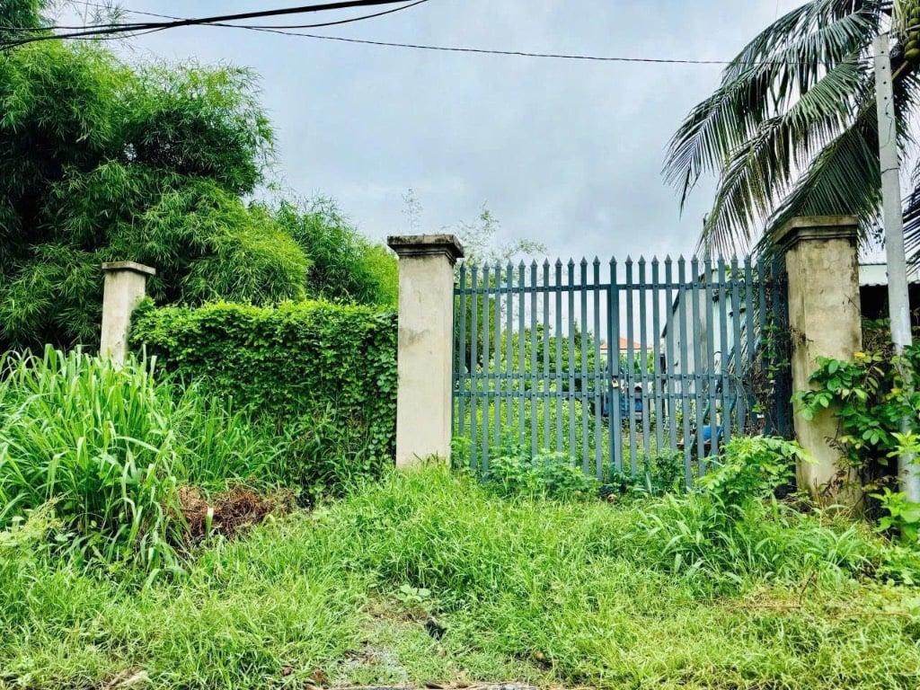 Bán đất tại đường 418, Củ Chi,  200m2, sổ đỏ, giá chỉ 640 triệu