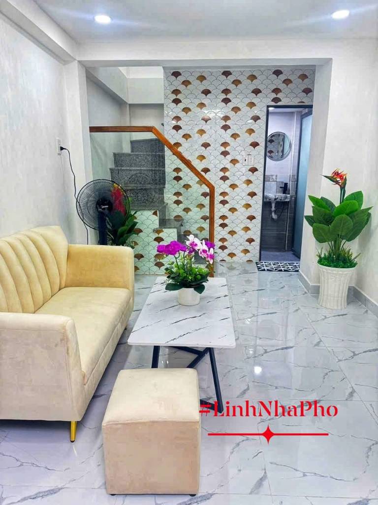 NHÀ MỚI ĐẸP 4TẦNG 18M2 SHR GIÁ 4,75TỶ