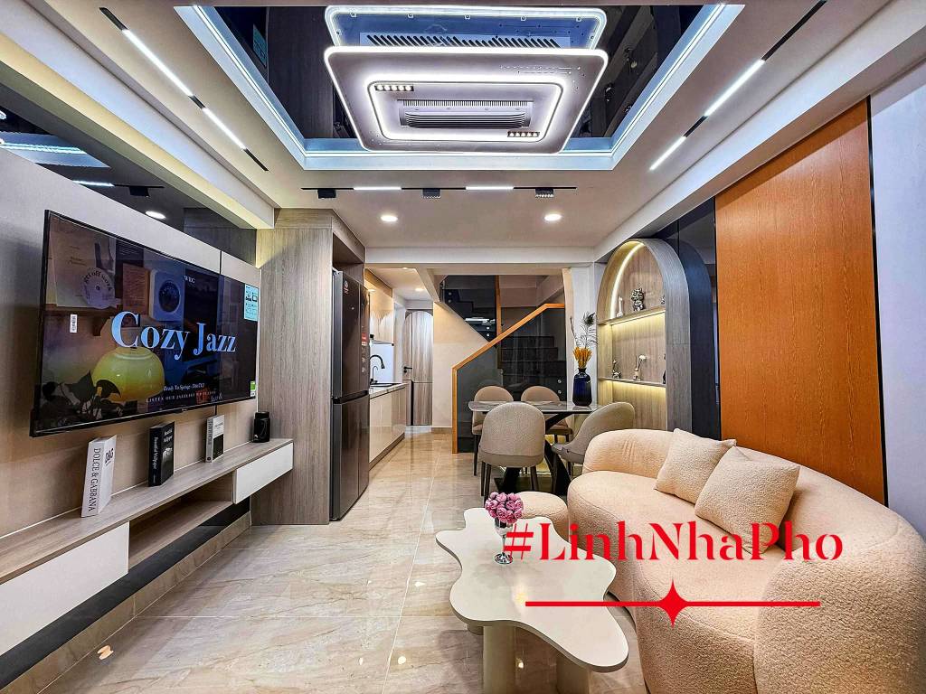 SIÊU PHẨM NHÀ MỚI 4 TẦNG - CMT8 QUẬN 3 - SHR CHÍNH CHỦ