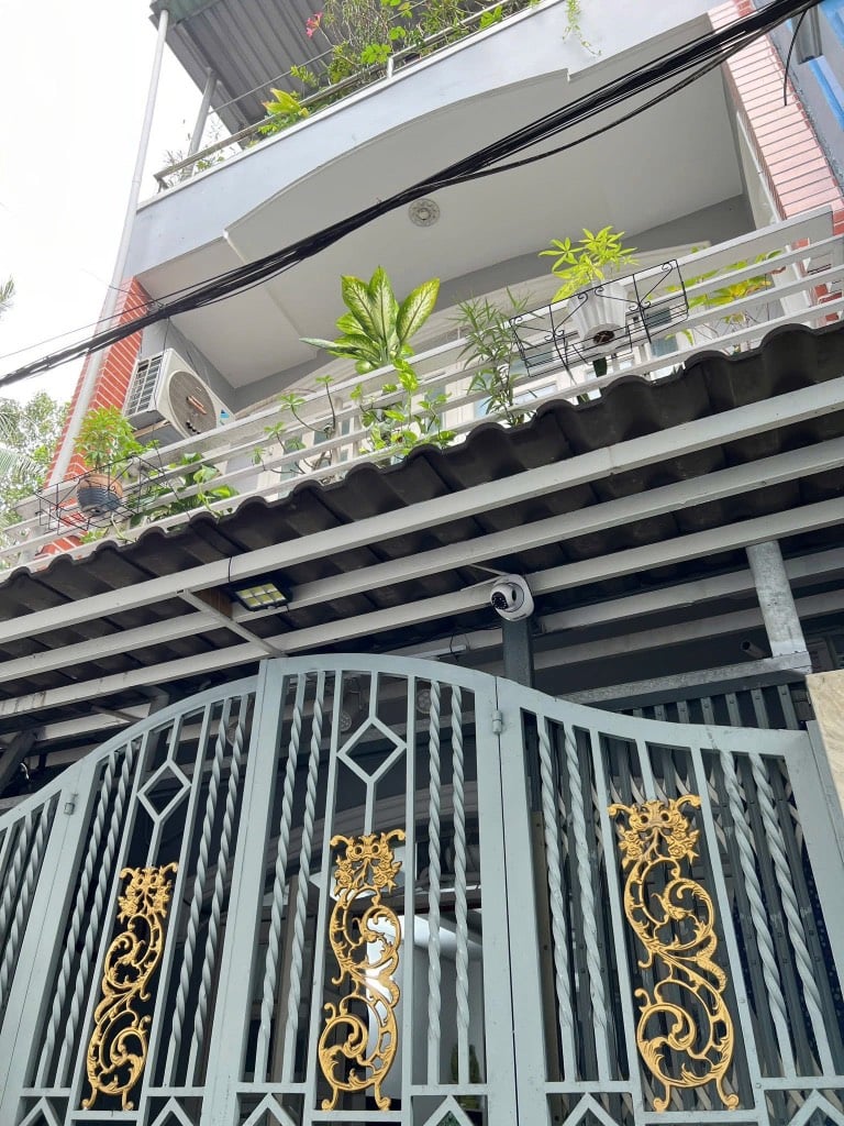 Bán nhà Lê Đức Thọ, P16, Gò Vấp, nhà thơm 2 tầng, dt 43m2, nhỉnh 4 tỷ, ở ngay
