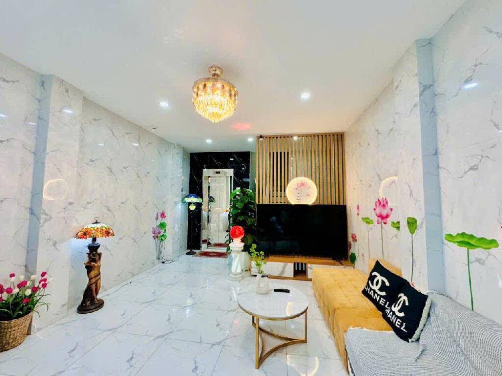 Bán nhà Trích Sài, Tây Hồ, mặt tiền 13m, giá chỉ hơn 200 triệu/m²