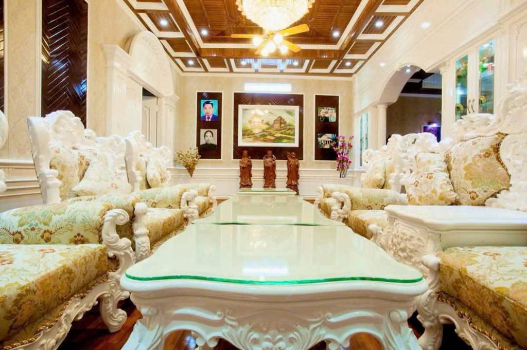 BÁN NHÀ BIỆT THỰ 5 TẦNG NGAY TRUNG TÂM Q TÂN PHÚ