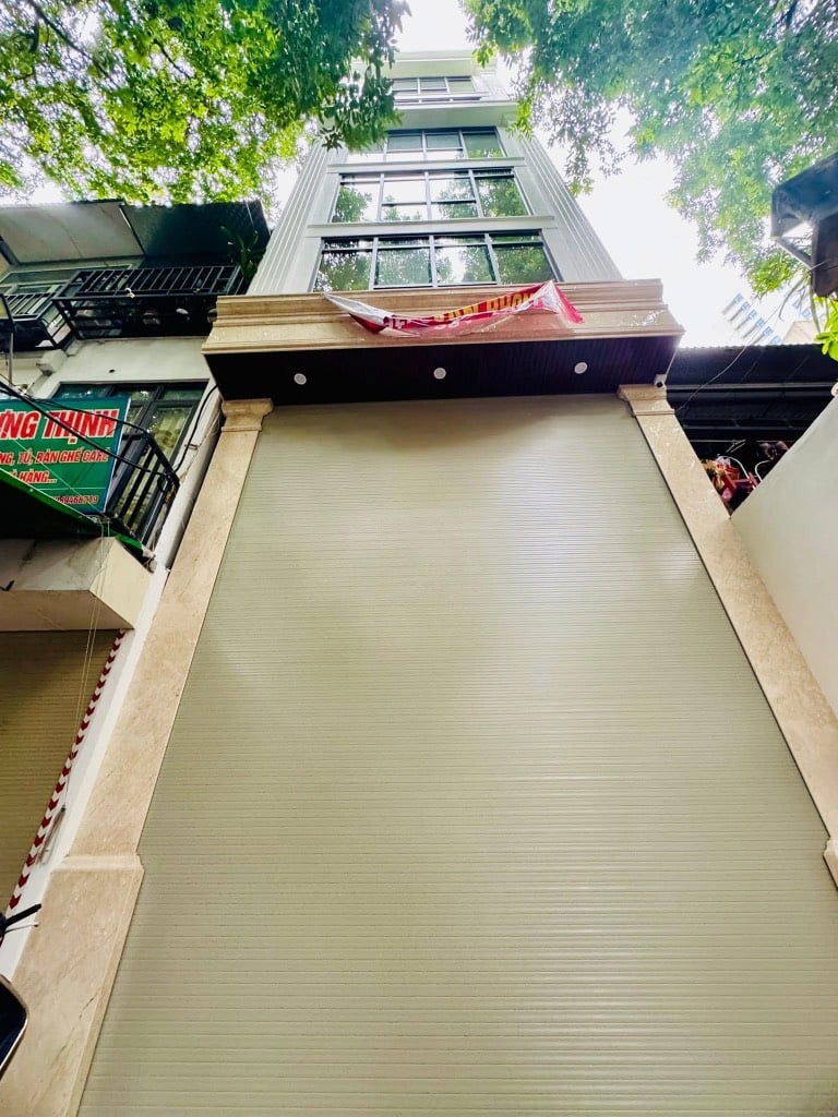 Đê La Thành - Đống Đa 88/92T1 x 8 tầng, mặt tiền 5.2m, giá 77.9 tỷ thương lượng