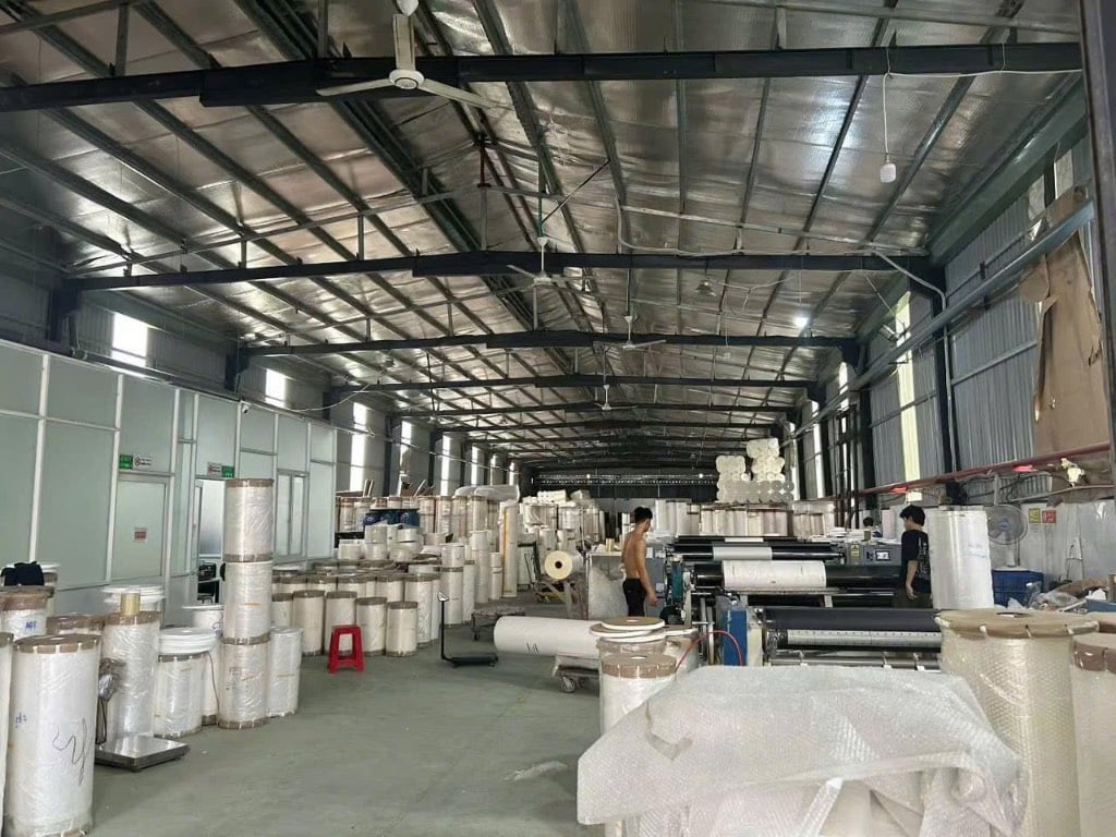 CHO THUÊ XƯỞNG TẠI PHÚ CHÁNH, TÂN UYÊN, 1000m2 CÓ TRẠM ĐIỆN 160KVA, GIÁ CHỈ 55tr