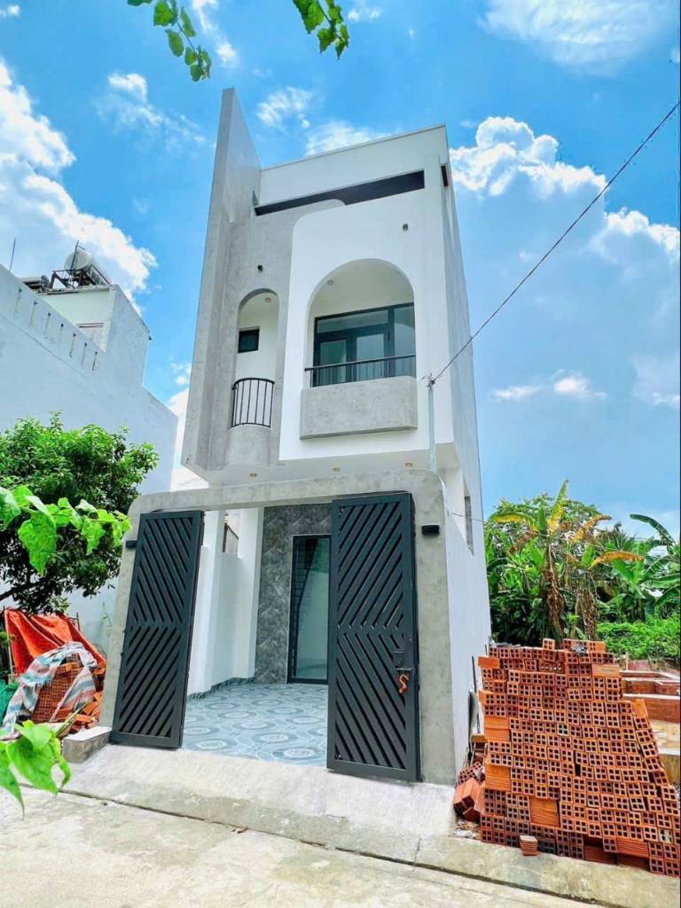 Bán nhà 1 sẹc đường 6, P.Long Bình, TP.Thủ Đức, 3 tầng, gần Vinhomes