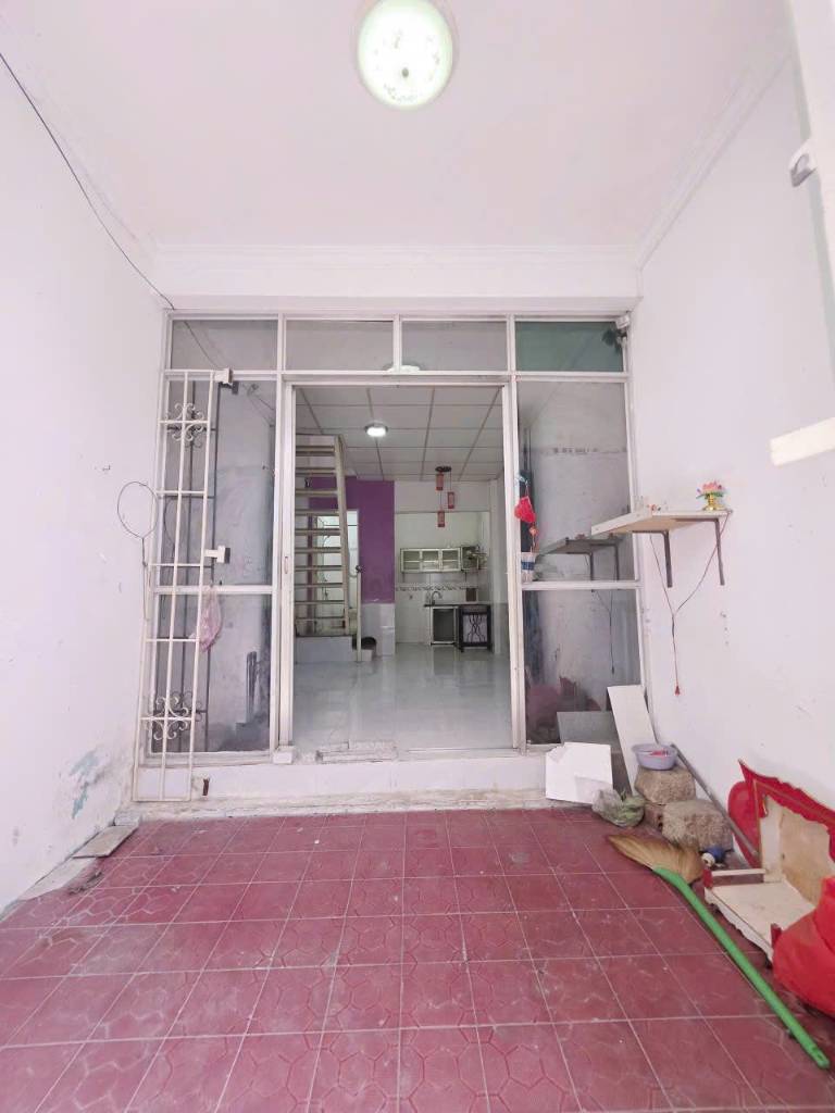 Bán nhà Hải Đức, gần Mã Vòng, chợ Đầm Nha Trang, diện tích 27m2, giá 1,75 tỷ