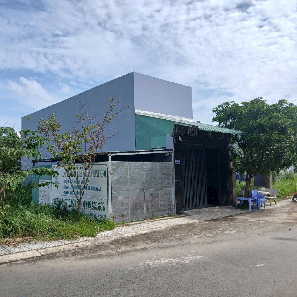 Cần bán nhà KDC Long Phước, Thủ Đức