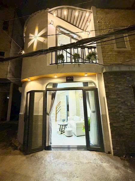 BÁN NHÀ HOÀNG HOA THÁM, THÔNG NGUYỄN VĂN ĐẬU, BÌNH THẠNH, HXH, 2 TẦNG, 18M2, HƠN 3 TỶ