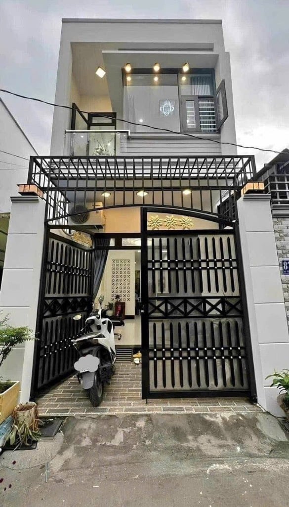 Bán nhà dọn vào ở liền hay cho thuê đều được giá 1 tỷ 460 kế bên Nguyễn Cư Trinh Quận 1 Tp HCM