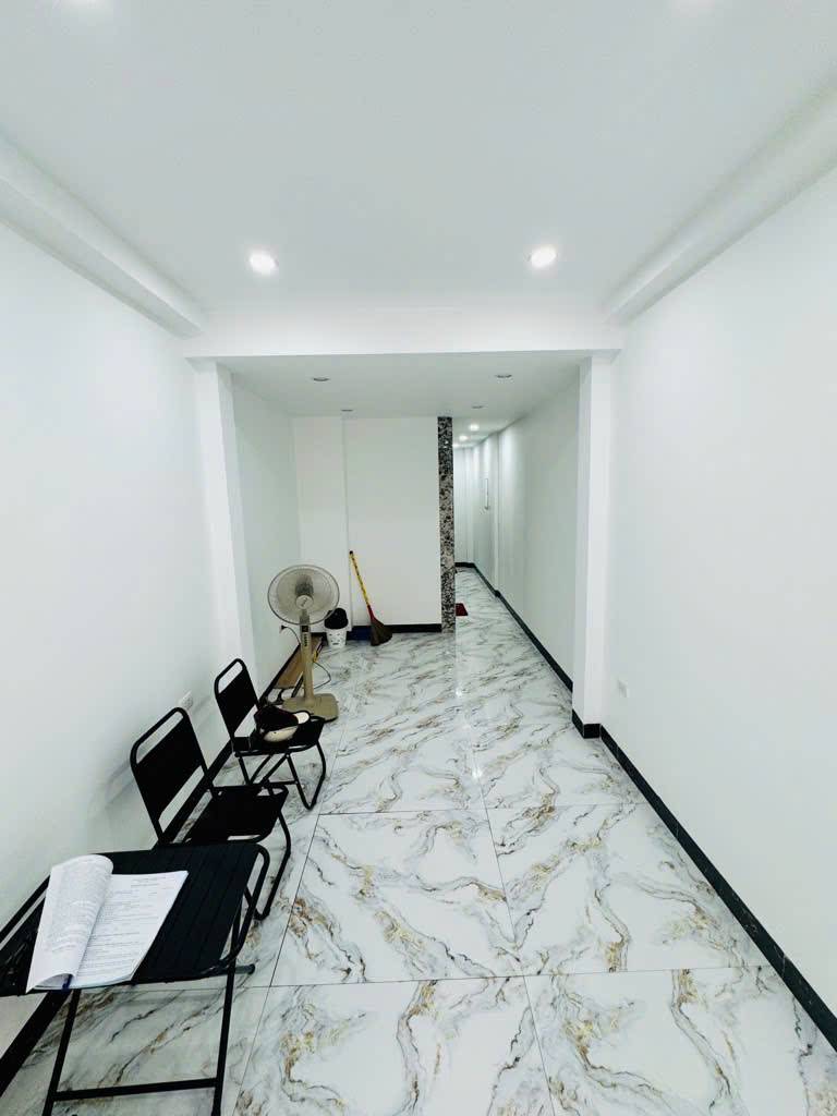 VĂN CHƯƠNG -TÔN ĐỨC THẮNG - ĐỐNG ĐA -DT 31 M2-6T-TM-GẦN HỒ- GIÁ CHỈ 13.6 TỶ