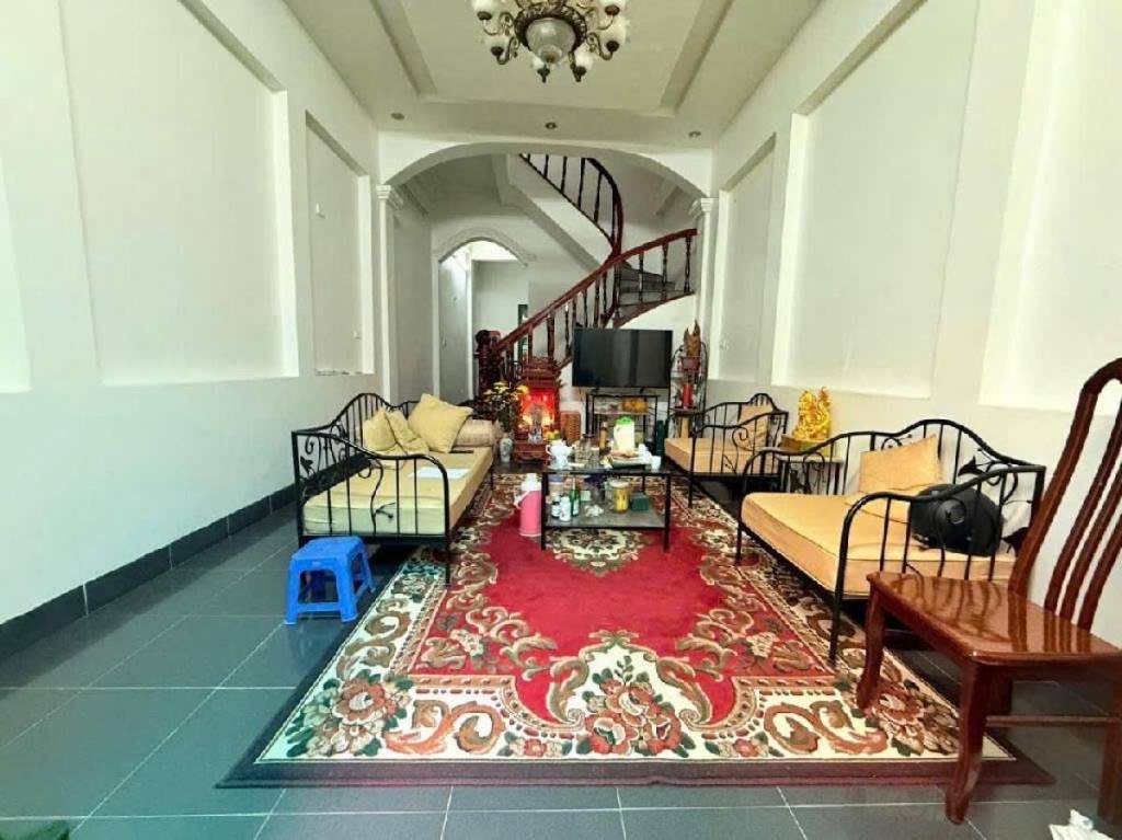 Khu phân lô, ngõ thông, gần KĐT Thành Phố Giao Lưu, 70m², MT 4.1m, Chỉ hơn 12 tỷ. Sổ đẹp A4