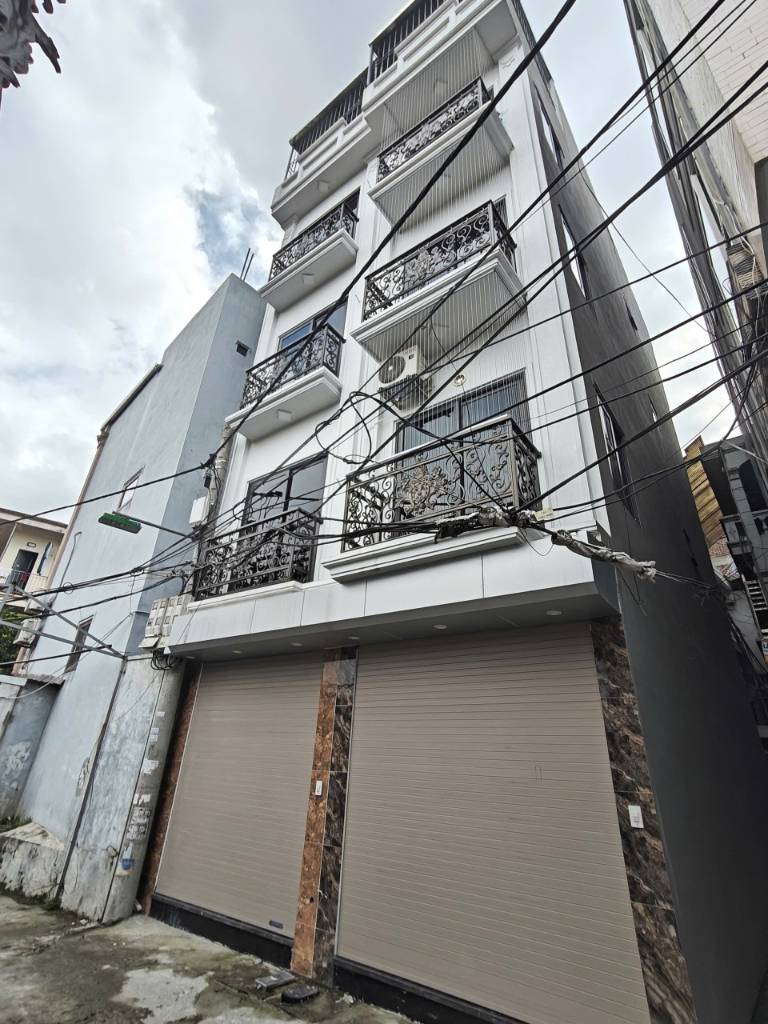 Bán nhà Cầu Diễn, Oto ngủ nhà, Ngõ thông ra Văn Tiền Dũng DT35m2 - 5 tầng - Nhỉnh 6 tỷ. Hiếm nhà bán