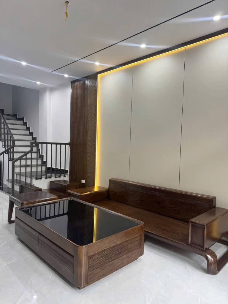 Bán nhà mặt phố Lương Thế Vinh, khu Đông Nam Cường, TP HD, 72m2, mt 4m, 3 tầng, 7.x tỷ