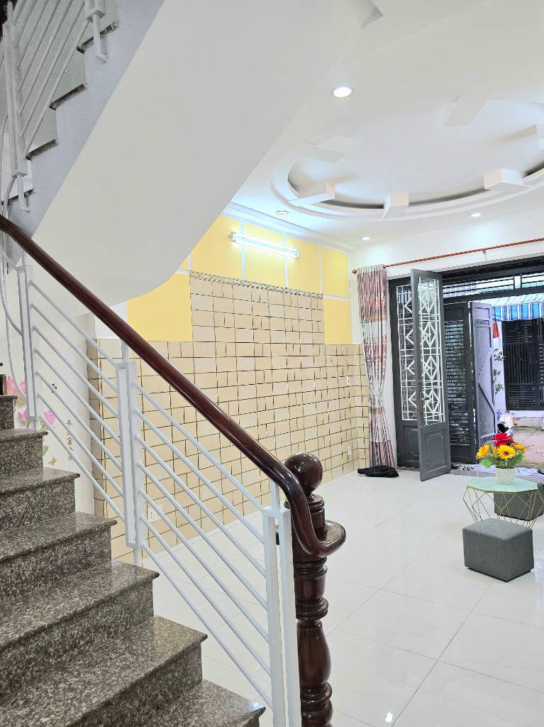 NHÀ ĐẸP HẺM THÔNG HƯƠNG LỘ 2 – GẦN BV BÌNH TÂN, 55M2, CHỈ 6,x TỶ