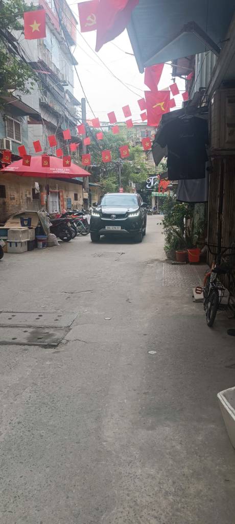 Bán nhà Tôn Đức Thắng, 66m2 mặt tiền 4.8m, ngõ ô tô kinh doanh giá 21 tỷ