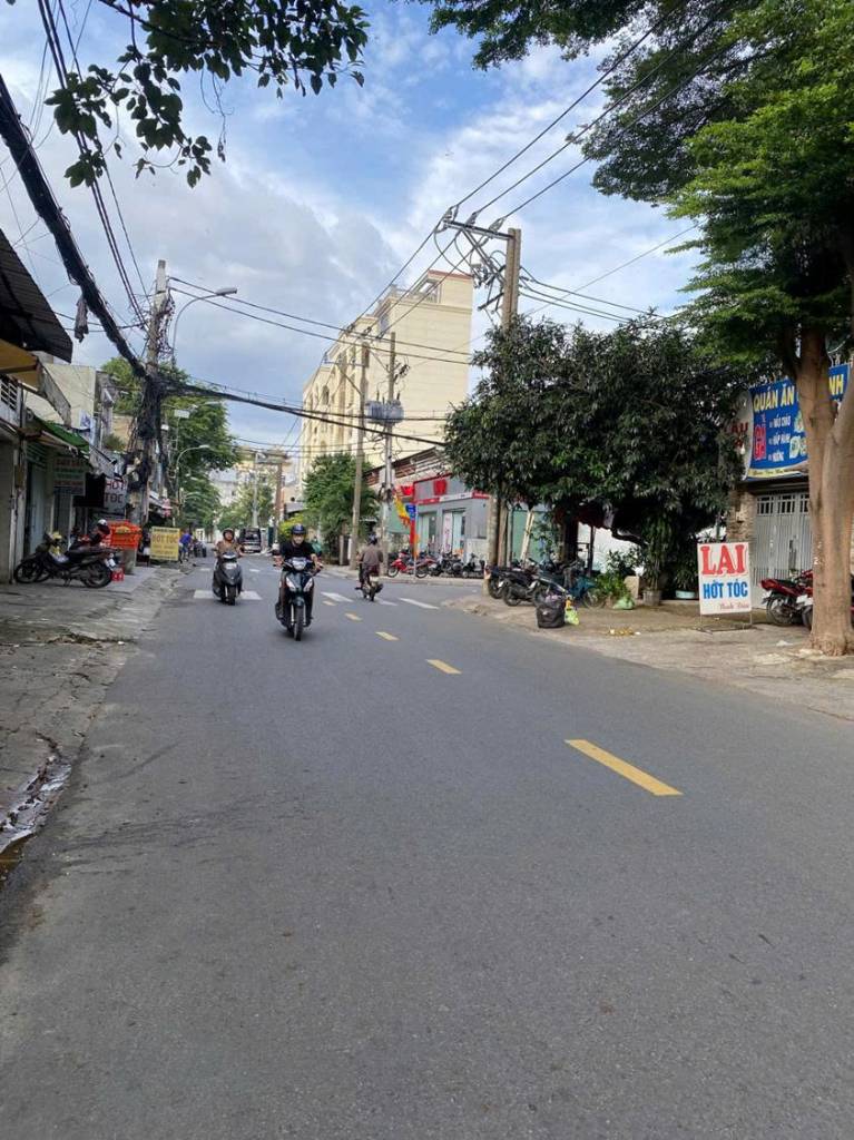 BÁN NHÀ MT KHUÔNG VIỆT, TÂN PHÚ, DT 4x17.2M, 11 TỶ