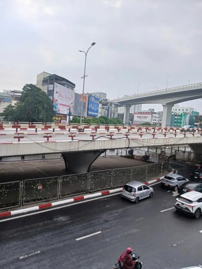 Bán nhà Đống Đa, mặt phố, góc view vườn hoa, vị trí đẹp nhất, qui hoạch ổn định