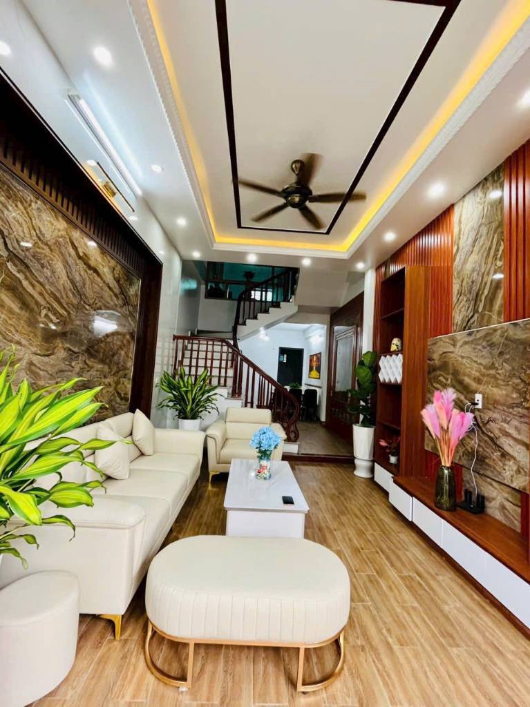 Bán căn nhà ngõ phố Lê Viết Quang, ph Ngọc Châu, TP HD, 57.1m2, 3 tầng, 4 ngủ, ngõ oto