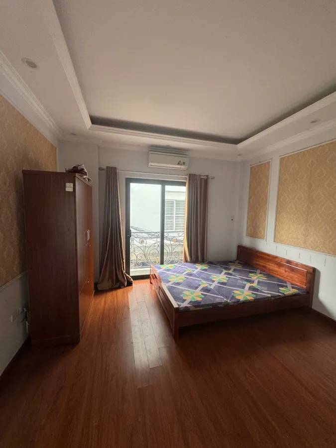 Bán nhà Vũ Ngọc Phan, 5 tầng x 38m2, mặt tiền 4m, giá 13.5 tỷ