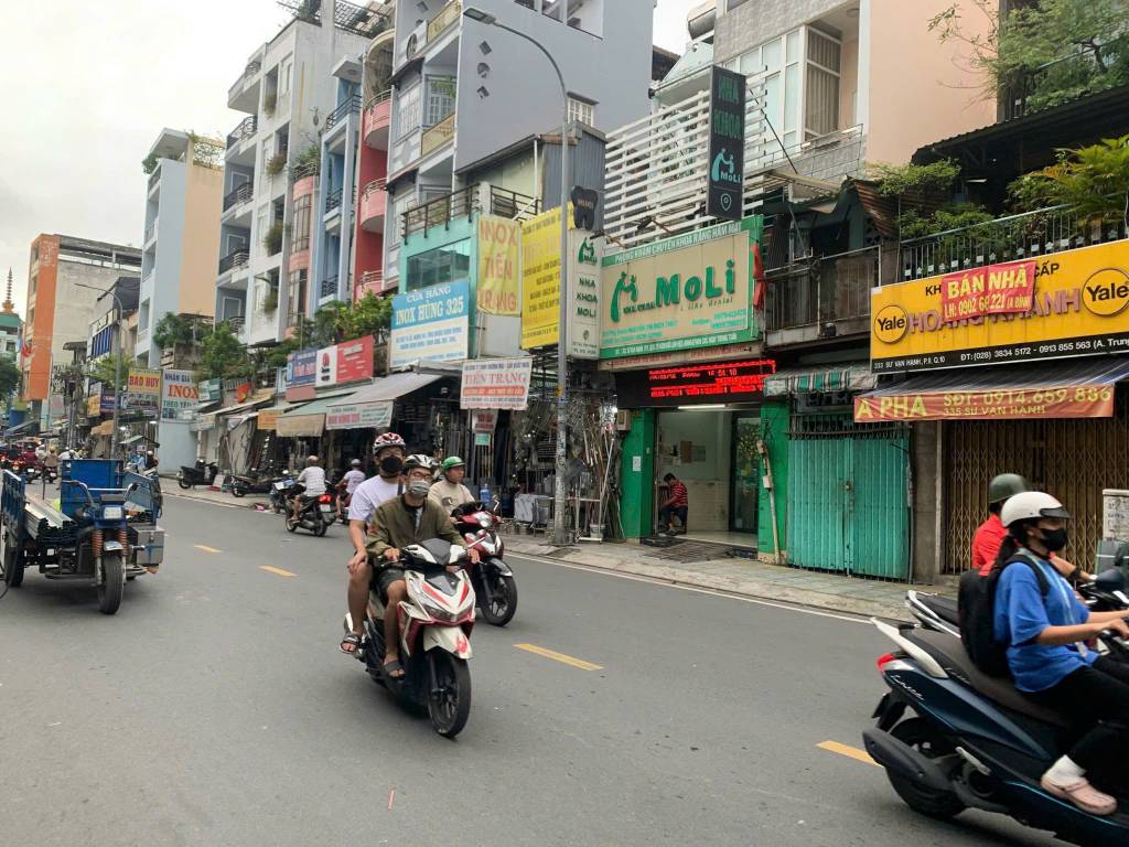 BÁN NHÀ MẶT TIỀN SƯ VẠN HẠNH, P9, QUẬN 10, 3.5X16M, GIÁ 13.5 TỶ