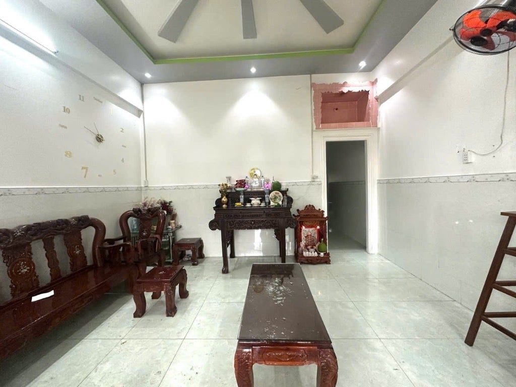 Nhà giá rẻ Tân Quý Tân - Bình Chánh, sổ hồng riêng