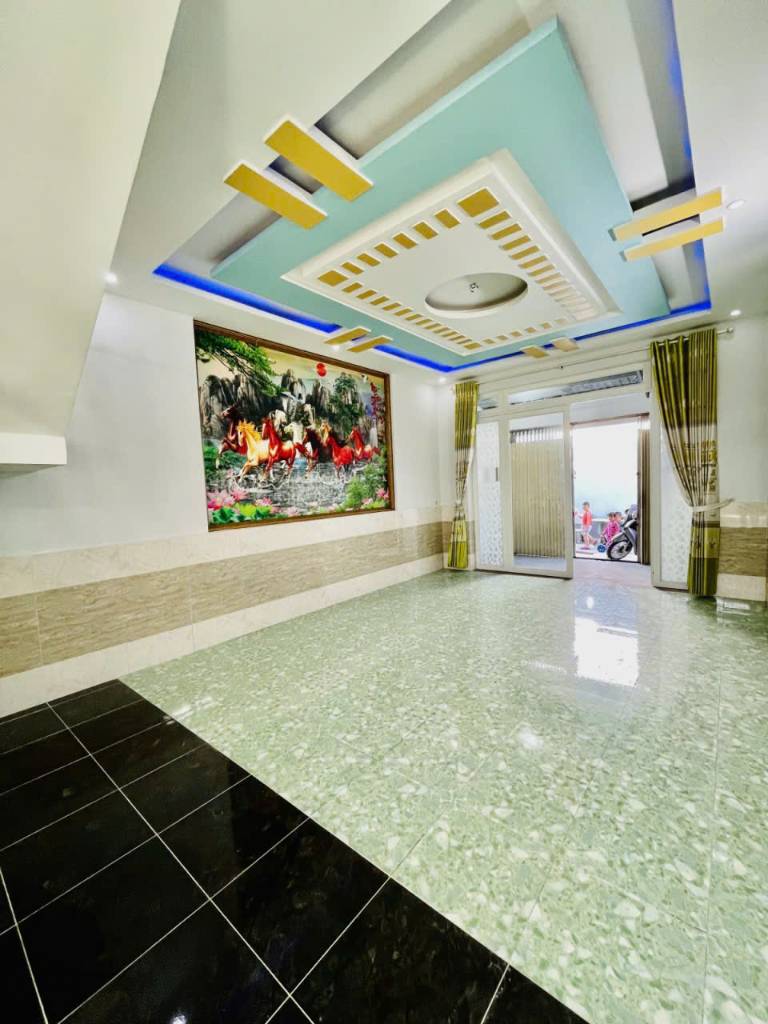 SIÊU PHẨM TÔ KÝ, QUẬN 12, 3 TẦNG NGANG 5M HẺM XE HƠI NGỦ TRONG NHÀ CHỈ 4.68 TỶ