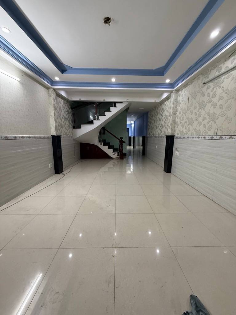 BÁN NHÀ AN LẠC SÁT VÕ VĂN KIỆT 80M2 ĐƯỜNG 6M NHIK 6 TỶ!
 tandatnhapho 0918589***