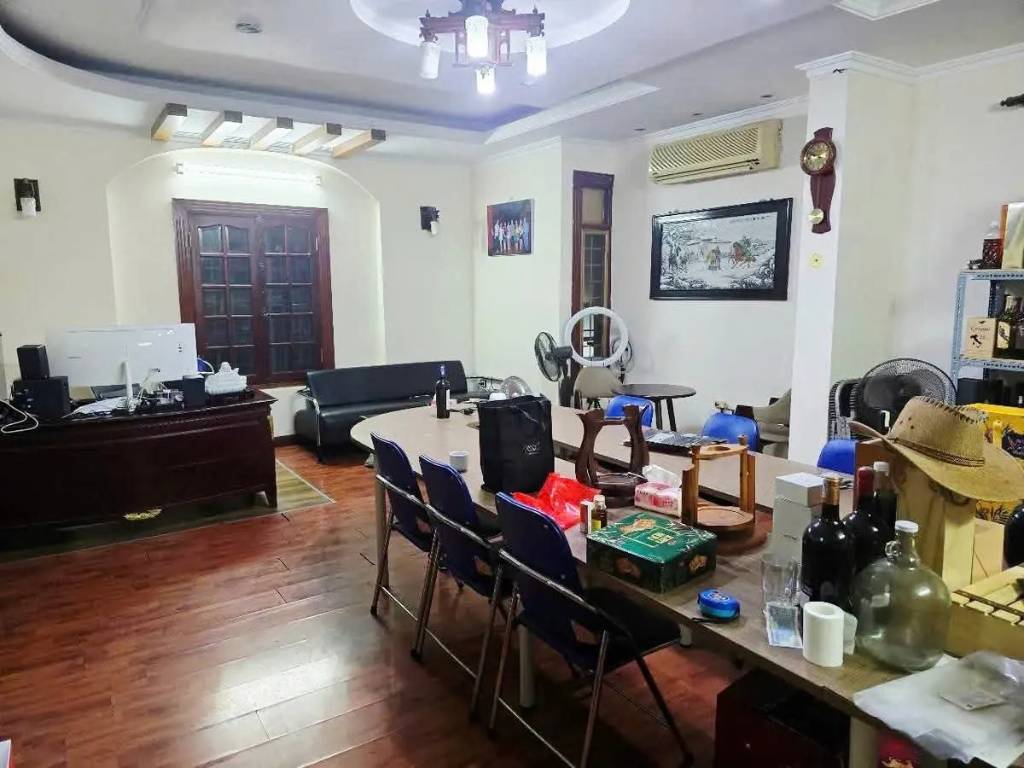 Bán nhà phố Thái Hà, 64m2 x 5 tầng, mặt tiền 4m, giá 20.5 tỷ