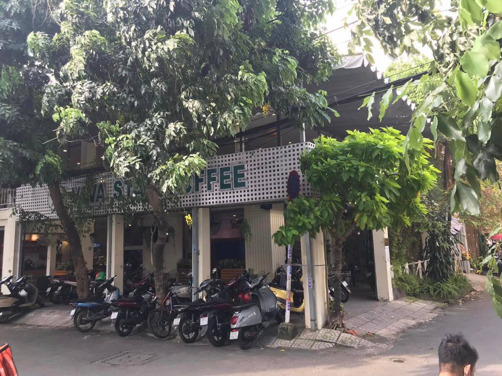 Bán nhà góc 2MT Sư Vạn Hạnh, Quận 10, diện tích 216m², hẻm 12m, giá 50 tỷ