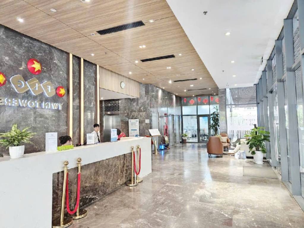 Bán căn hộ 3PN FLC Twin Tower, Cầu Giấy, tiện ích đỉnh, 2 slot ô tô ở hầm, giá 12,6 tỷ