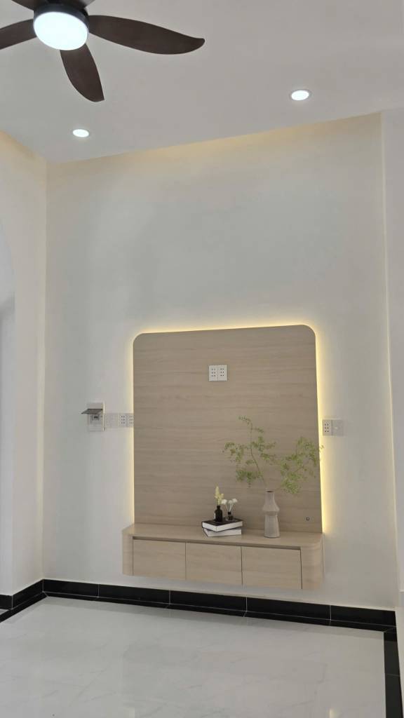 Chỉ 3ty999 - Nhà Mới Đẹp 66m2, Hẻm oto Võ Văn Kiệt " Gần AEON Mall Bình Tân