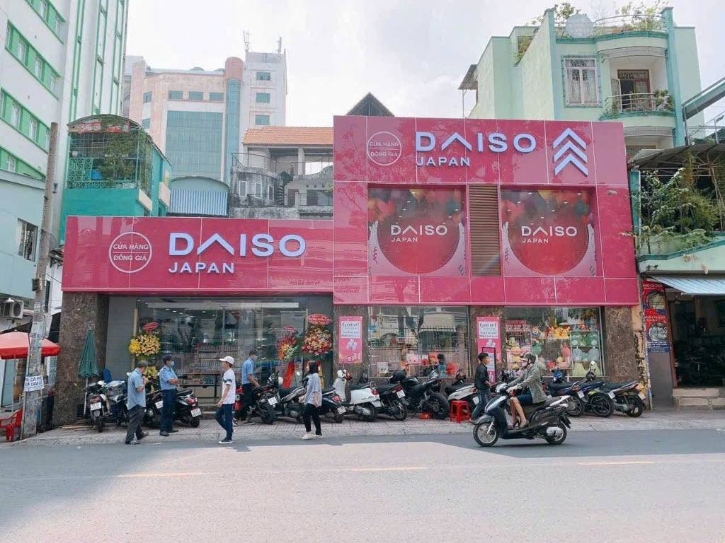 SIÊU VỊ TRÍ – NHÀ MẶT TIỀN 31 - 33 KỲ ĐỒNG, P. 9, Q. 3 - NGANG 17M X 15M - GIÁ TỐT 120TR